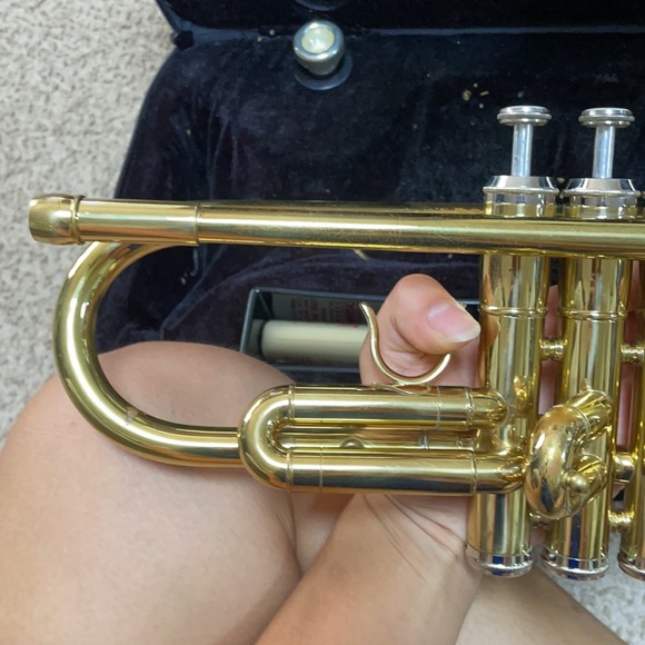 Trumpet - Picture 4 of 11